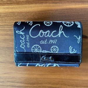 Coach Black and Cream Signature Wallet